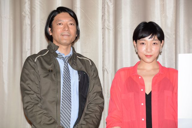 安藤サクラ、井浦新と「爆弾で楽しいキャッチボール」　画像ギャラリー（5枚目）