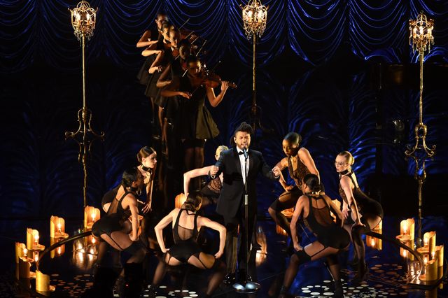 BB-8、R2-D2、C-3POがアカデミー賞授賞式に！助演男優賞マーク・ライランスはスピルバーグ監督と熱い抱擁！（6枚目）