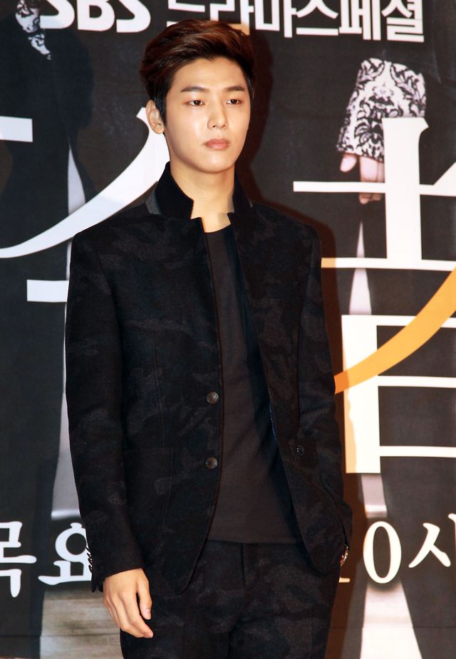 スタイル良すぎ！ドラマ「相続者たち」製作発表会フォトギャラリー（7枚目）