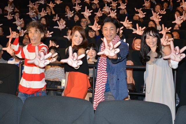 片岡愛之助&楳図かずお!映画『マザー』初日舞台あいさつフォトギャラリー:フォトギャラリー