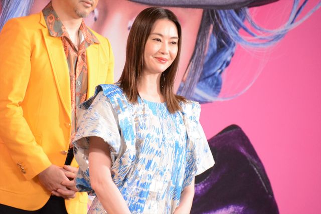 堂本光一がウォンカ役！ミュージカル「チャーリーとチョコレート工場」ポスター＆製作発表会見の様子（4枚目）