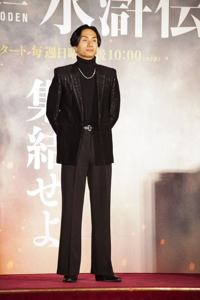 織田裕二、反町隆史、亀梨和也、波瑠ほか豪華キャスト集結！連続ドラマ「北方謙三　水滸伝」ジャパンプレミア（24枚目）