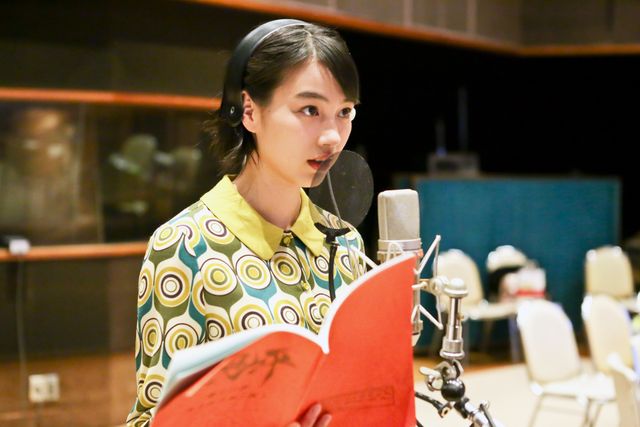 のん、アフレコ中！テレビアニメ「鬼平」アフレコフォトギャラリー（2枚目）