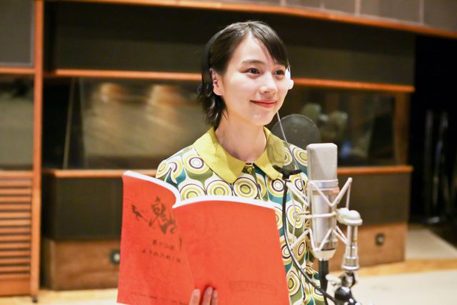 のん、アフレコ中！テレビアニメ「鬼平」アフレコフォトギャラリー（3枚目）