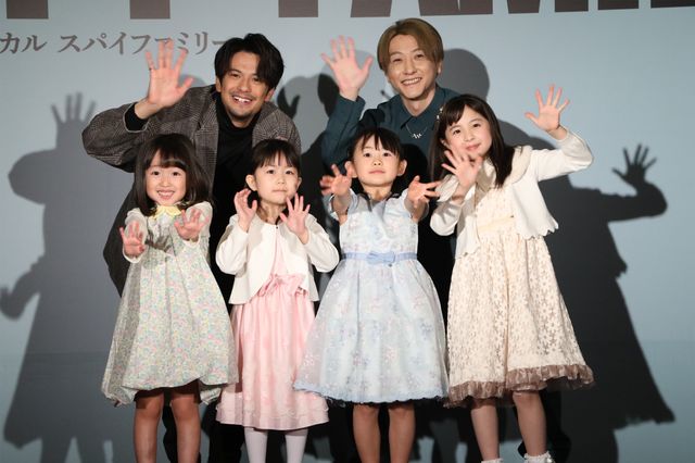 ミュージカル「SPY×FAMILY」アーニャ扮装ビジュアル＆ミニ会見（15枚目）