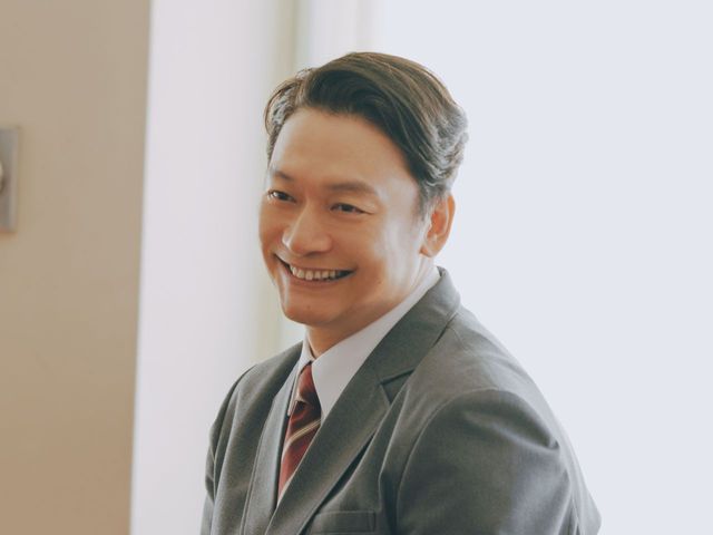 「祝入学！家谷家家族写真」香取慎吾主演『高校生家族』フォトギャラリー：フォトギャラリー