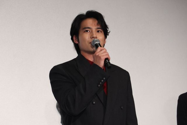 “舘様”宮舘涼太への無茶振りも！映画『火喰鳥を、喰う』公開記念舞台あいさつ（4枚目）