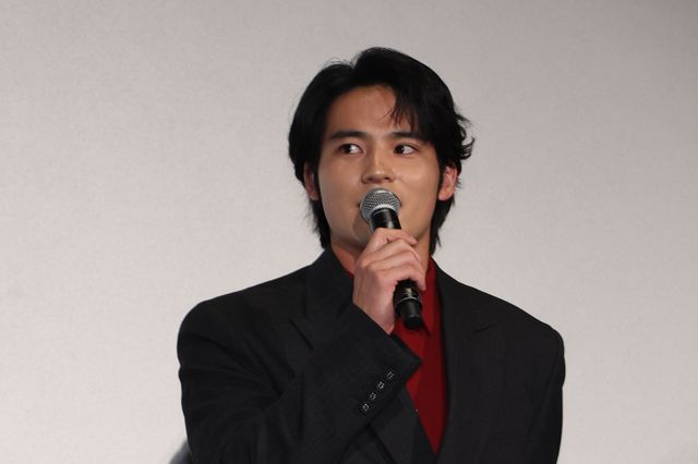 “舘様”宮舘涼太への無茶振りも！映画『火喰鳥を、喰う』公開記念舞台あいさつ（5枚目）