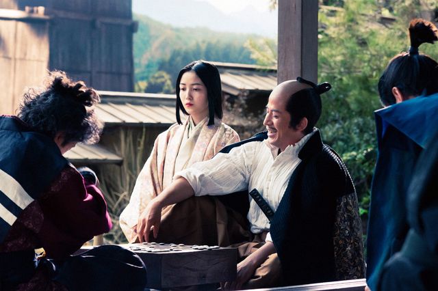 美少年・井伊直政の鋭い視線…「どうする家康」第22回の場面写真（3枚目）