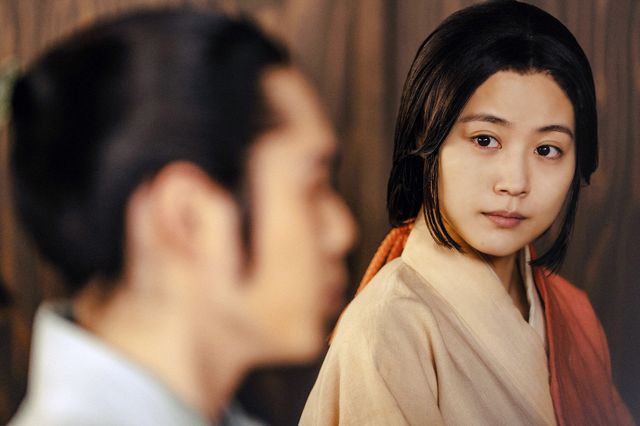 美少年・井伊直政の鋭い視線…「どうする家康」第22回の場面写真（4枚目）