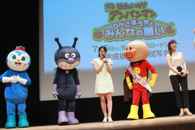 戸田恵子、天国にパトロールに行ったやなせ先生の思いを受け継ぐ…アンパンマン新作映画完成に決意も新た　画像ギャラリー（10枚目）