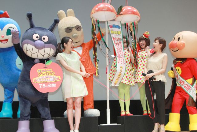 戸田恵子、天国にパトロールに行ったやなせ先生の思いを受け継ぐ…アンパンマン新作映画完成に決意も新た　画像ギャラリー（14枚目）