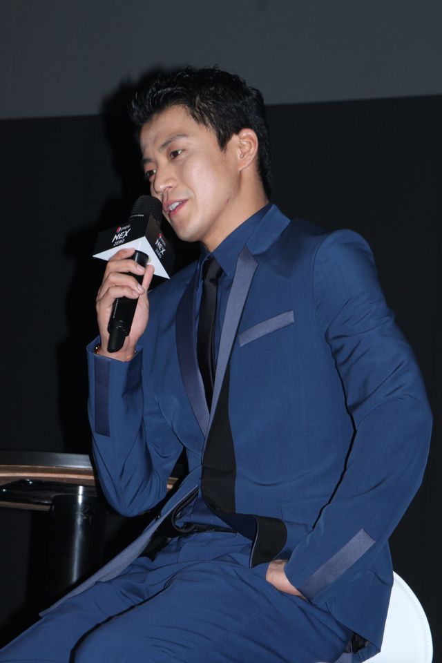 小栗旬、スタイリッシュな桃太郎に！フォトギャラリー（2枚目）