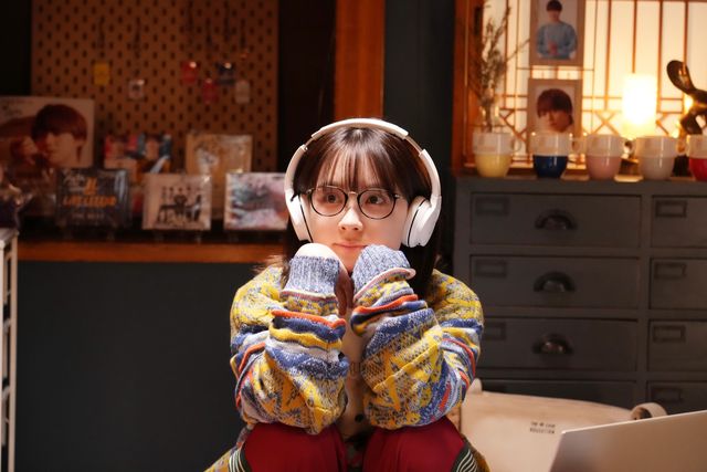 顔が近すぎる…畑芽育＆大橋和也『君がトクベツ』場面写真（3枚目）