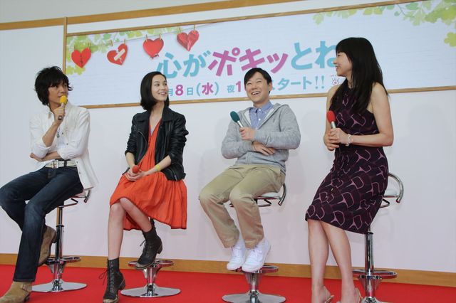 阿部サダヲ、水原希子らが自撮り棒でセルフィー！（25枚目）