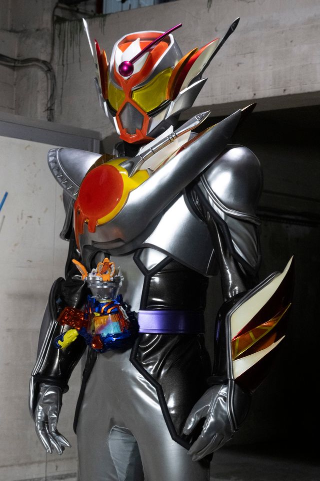 ラキア、決意の変身！「仮面ライダーガヴ」第40話場面カット（2枚目）