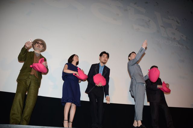 松田龍平、阿部サダヲ、二階堂ふみらが出席！『ジヌよさらば』完成披露舞台あいさつフォトギャラリー：フォトギャラリー