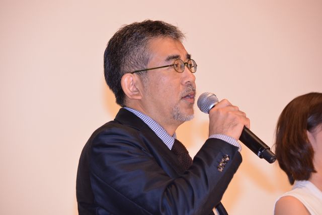 本田翼の料理姿！『起終点駅　ターミナル』初日舞台あいさつフォトギャラリー（7枚目）