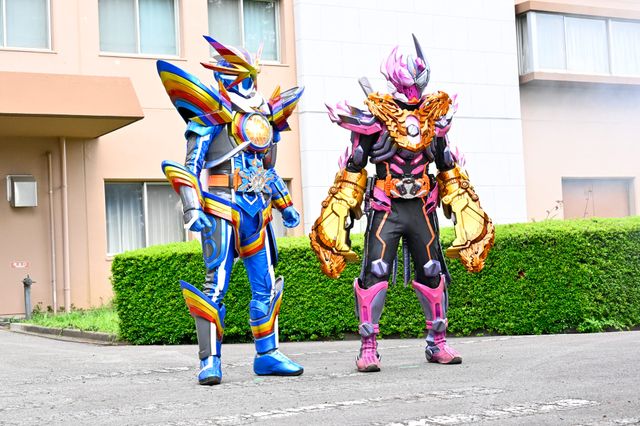 錆丸の兄が登場！「仮面ライダーガッチャード」第42話場面カット（3枚目）