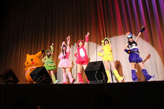 ももいろクローバーZがポケモン衣装でライブを披露！ あまりのかわいさにローラ、中川翔子も萌え萌え！画像ギャラリー（2枚目）