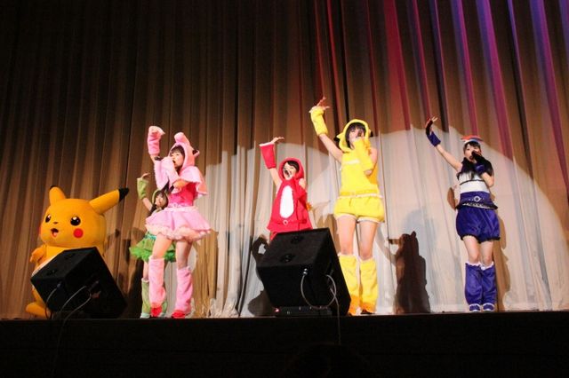 ももいろクローバーZがポケモン衣装でライブを披露！ あまりのかわいさにローラ、中川翔子も萌え萌え！画像ギャラリー（7枚目）