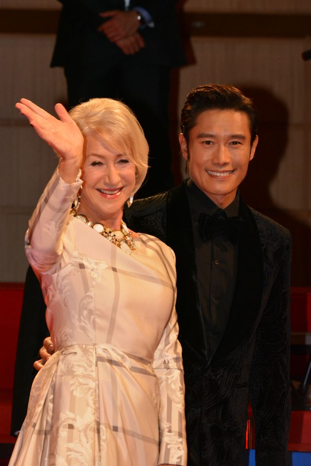 オスカー女優ヘレン・ミレン、イ・ビョンホンの「倍返し」評価に、いや「三倍返しよ！」　画像ギャラリー（3枚目）