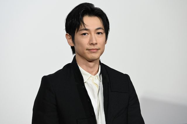 ディーン・フジオカ、華麗なポーズ！倉科カナらと「正直不動産」スピンオフドラマ試写会登壇（11枚目）