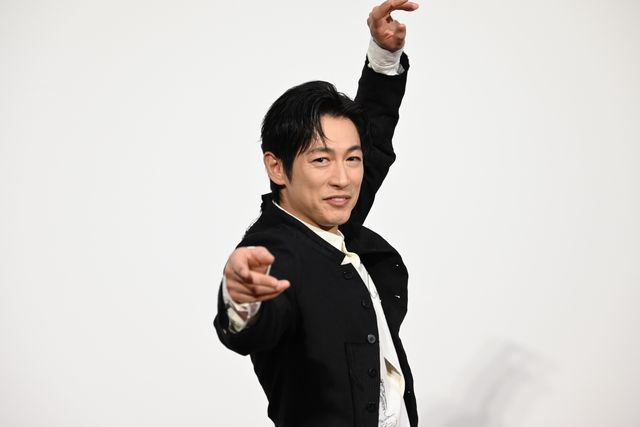 ディーン・フジオカ、華麗なポーズ！倉科カナらと「正直不動産」スピンオフドラマ試写会登壇（24枚目）