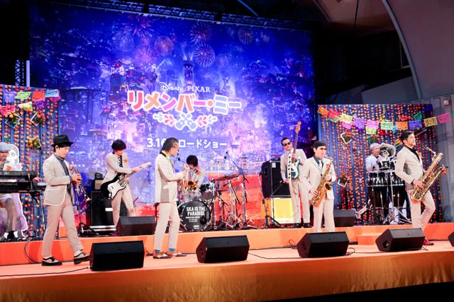 シシド・カフカ×スカパラ、ディズニー日本語版ソングを生演奏！：フォトギャラリー