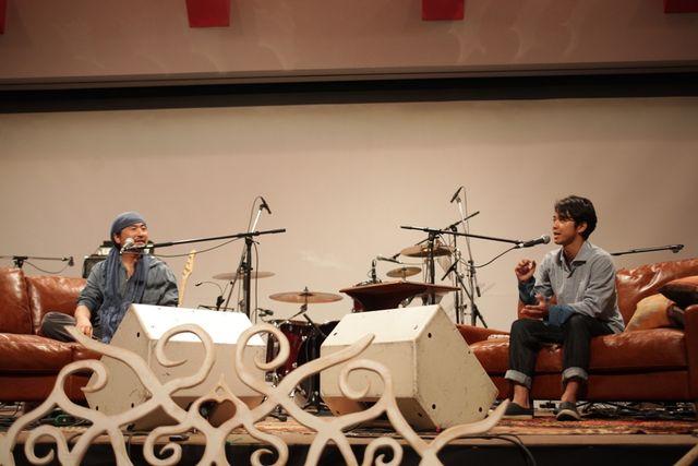 小橋賢児と自由人高橋歩がトークイベント「脳がスパークして衝動で映画を撮らせてくださいとお願いしました」画像ギャラリー（5枚目）