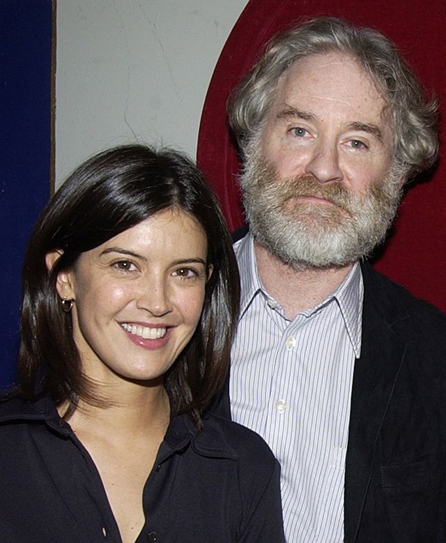 フィービー・ケイツのラブラブ夫婦ショット：フォトギャラリー