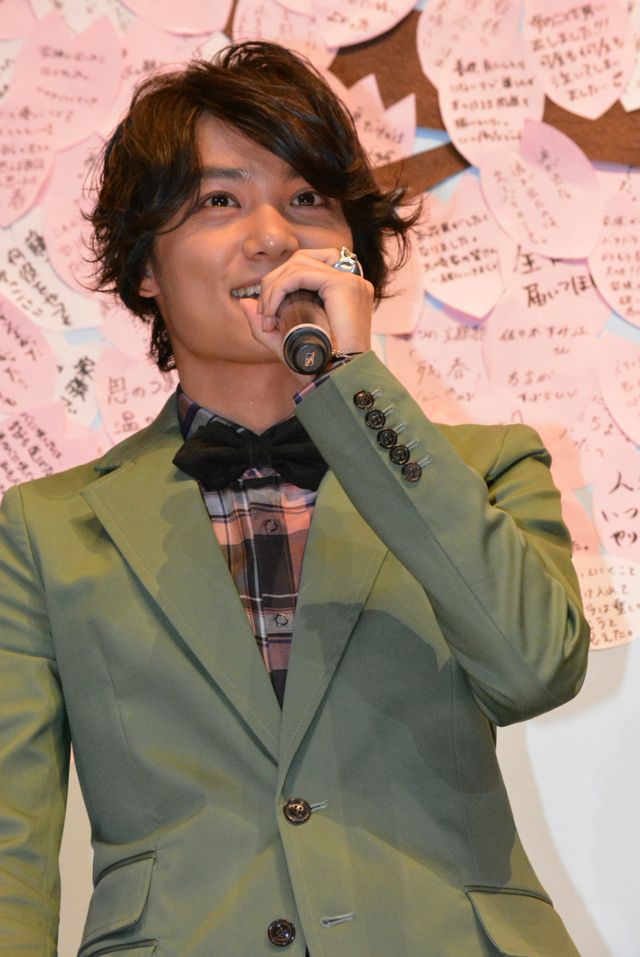 南果歩が感涙！映画『サクラサク』初日舞台あいさつフォトギャラリー（11枚目）