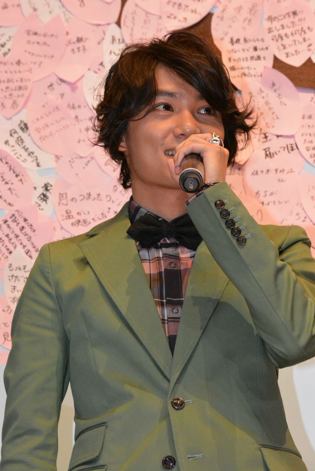 南果歩が感涙！映画『サクラサク』初日舞台あいさつフォトギャラリー（12枚目）