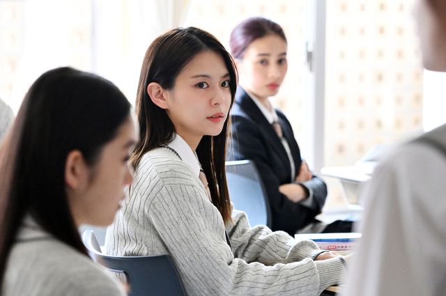 御上の過去が明かされる…日曜劇場「御上先生」第3話場面写真（22枚目）