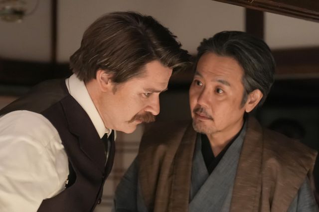 ヘブン（トミー・バストウ）の秘密を守るため…朝ドラ「ばけばけ」第118回の場面写真：フォトギャラリー