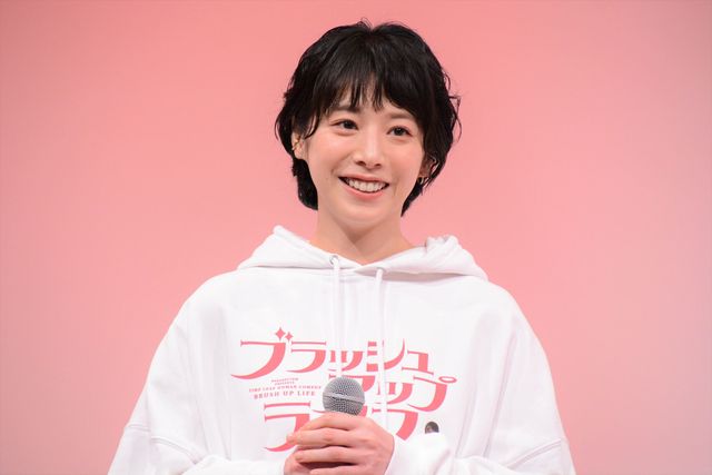 安藤サクラ、夏帆、木南晴夏の笑顔！ドラマ「ブラッシュアップライフ」制作発表会見（3枚目）