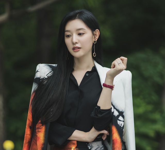 キム・スヒョン最新作「涙の女王」場面写真（6枚目）