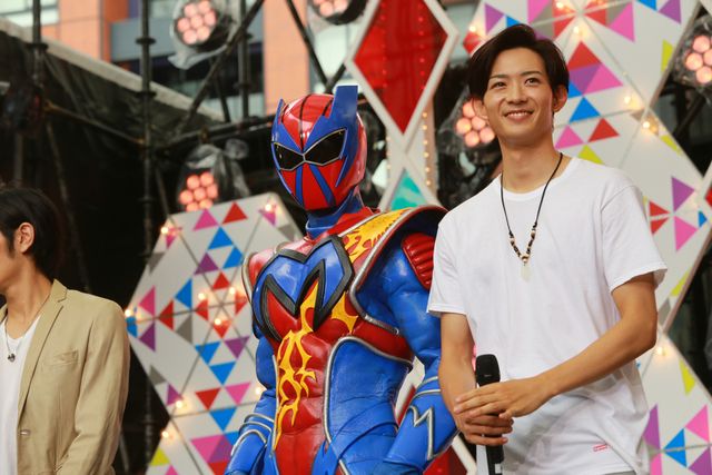 「キョウリュウジャー」竜星涼、新しいヒーロー像に自信！映画『Bros.マックスマン』スペシャルトークショーフォトギャラリー（7枚目）