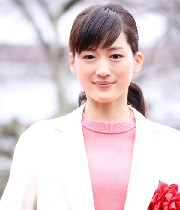 「八重の桜」に主演した綾瀬はるか - 写真は2013年12月に撮影のもの