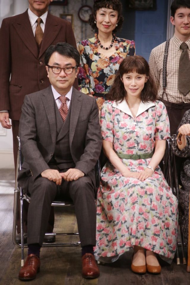 中谷美紀主演、三谷幸喜演出！舞台「ロスト・イン・ヨンカーズ」公開フォトコール写真ギャラリー（4枚目）