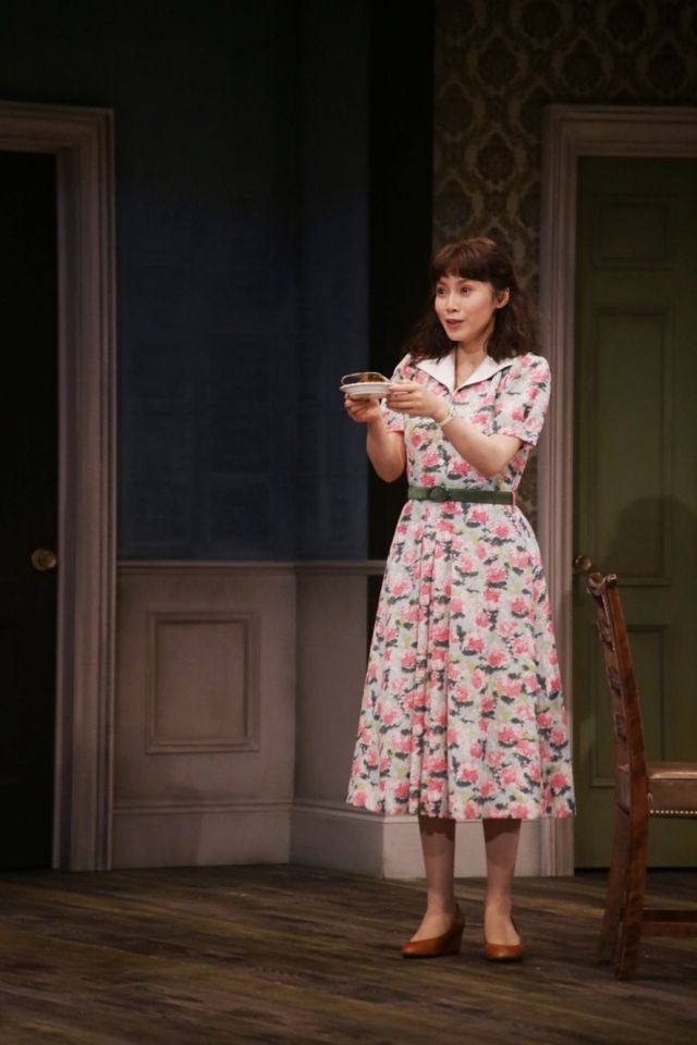 中谷美紀主演、三谷幸喜演出！舞台「ロスト・イン・ヨンカーズ」公開フォトコール写真ギャラリー（8枚目）