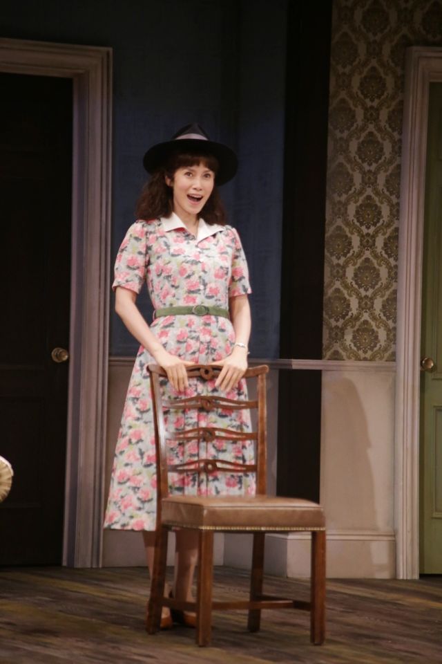 中谷美紀主演、三谷幸喜演出！舞台「ロスト・イン・ヨンカーズ」公開フォトコール写真ギャラリー（9枚目）
