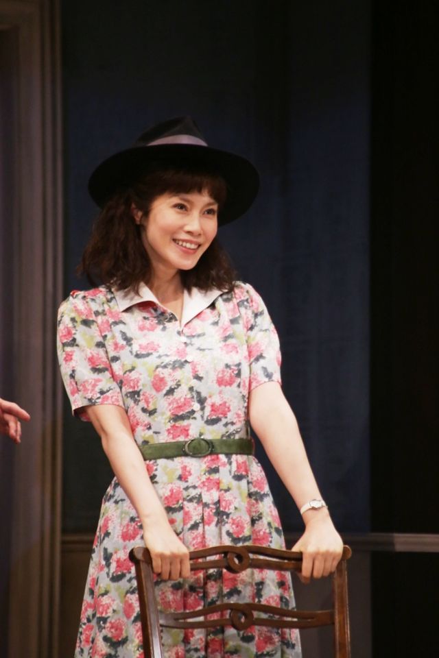 中谷美紀主演、三谷幸喜演出！舞台「ロスト・イン・ヨンカーズ」公開フォトコール写真ギャラリー（10枚目）