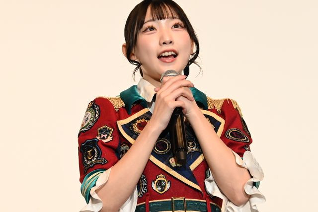 村重杏奈、肩出し黒ドレスで登場！初主演映画『悪鬼のウイルス』公開記念舞台挨拶（27枚目）