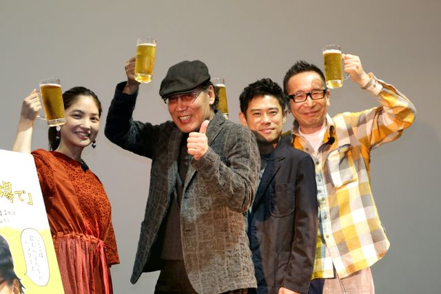 吉田類、伊藤淳史、松本妃代が酒トーク！：フォトギャラリー