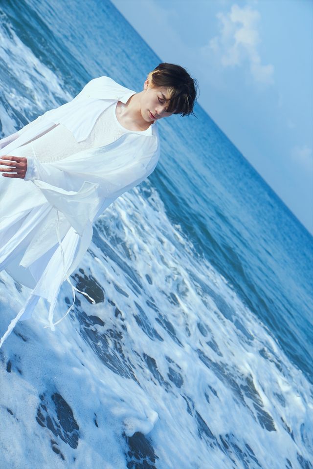 東啓介、美しさ極まる！写真集から10枚（6枚目）