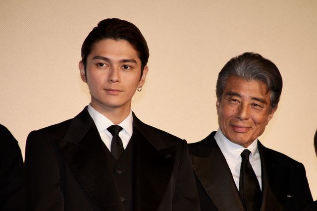 黒の美！舘ひろし、眞栄田郷敦、尾上眞秀ら『港のひかり』初日舞台挨拶（11枚目）