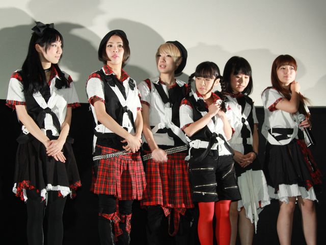 破天荒アイドルグループBiS登場！映画『フィルス』イベントフォトギャラリー（2枚目）