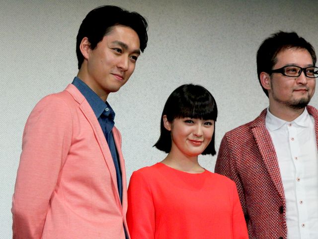 貫地谷しほり、ゆうばりに登場！　映画『偉大なる、しゅららぼん』舞台あいさつフォトギャラリー：フォトギャラリー