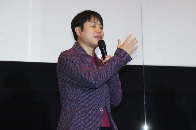 ホークが動き出してビックリ！『劇場版　七つの大罪　光に呪われし者たち』公開記念舞台あいさつ（3枚目）